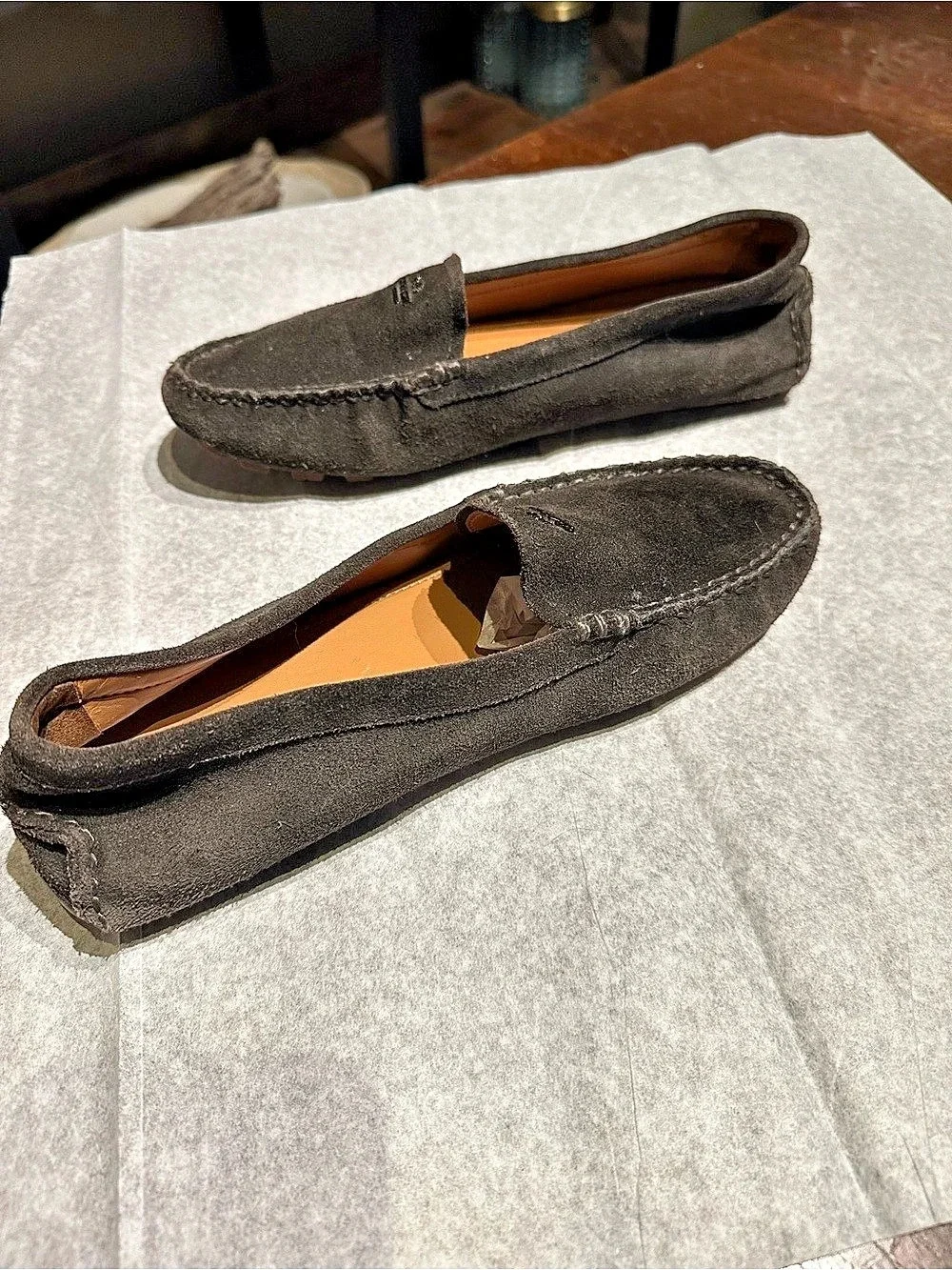 Coach Amber Suede Driving Moccasins Piombo Gray Loafers Sz 8B Quiet Luxury